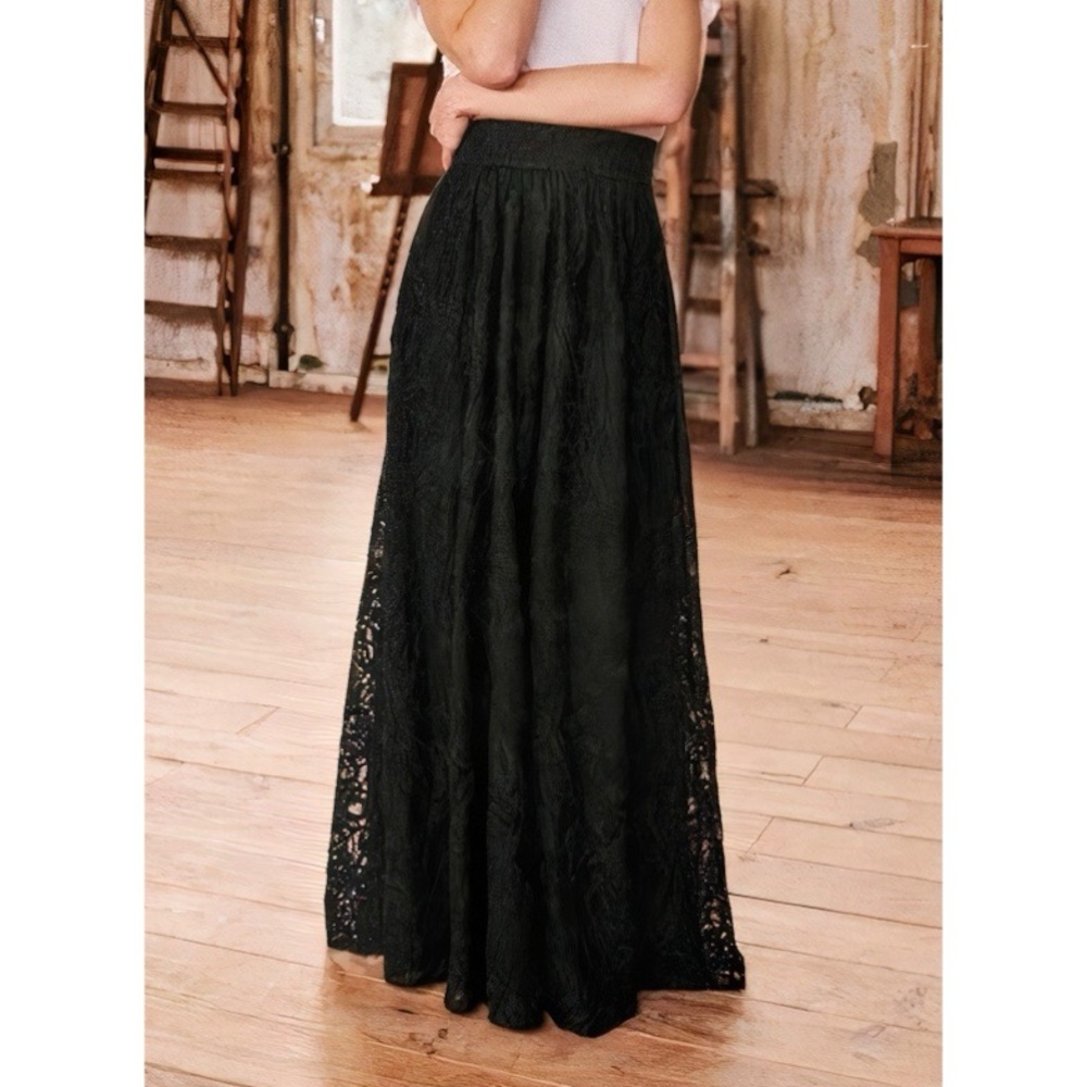 Sezane Maxi Pleated Embroidered Nae Black Skirt